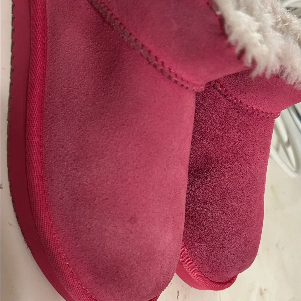KOOLABURRA By UGG ultra mini pink Cozy Pink Kids Boots size 12 GUC